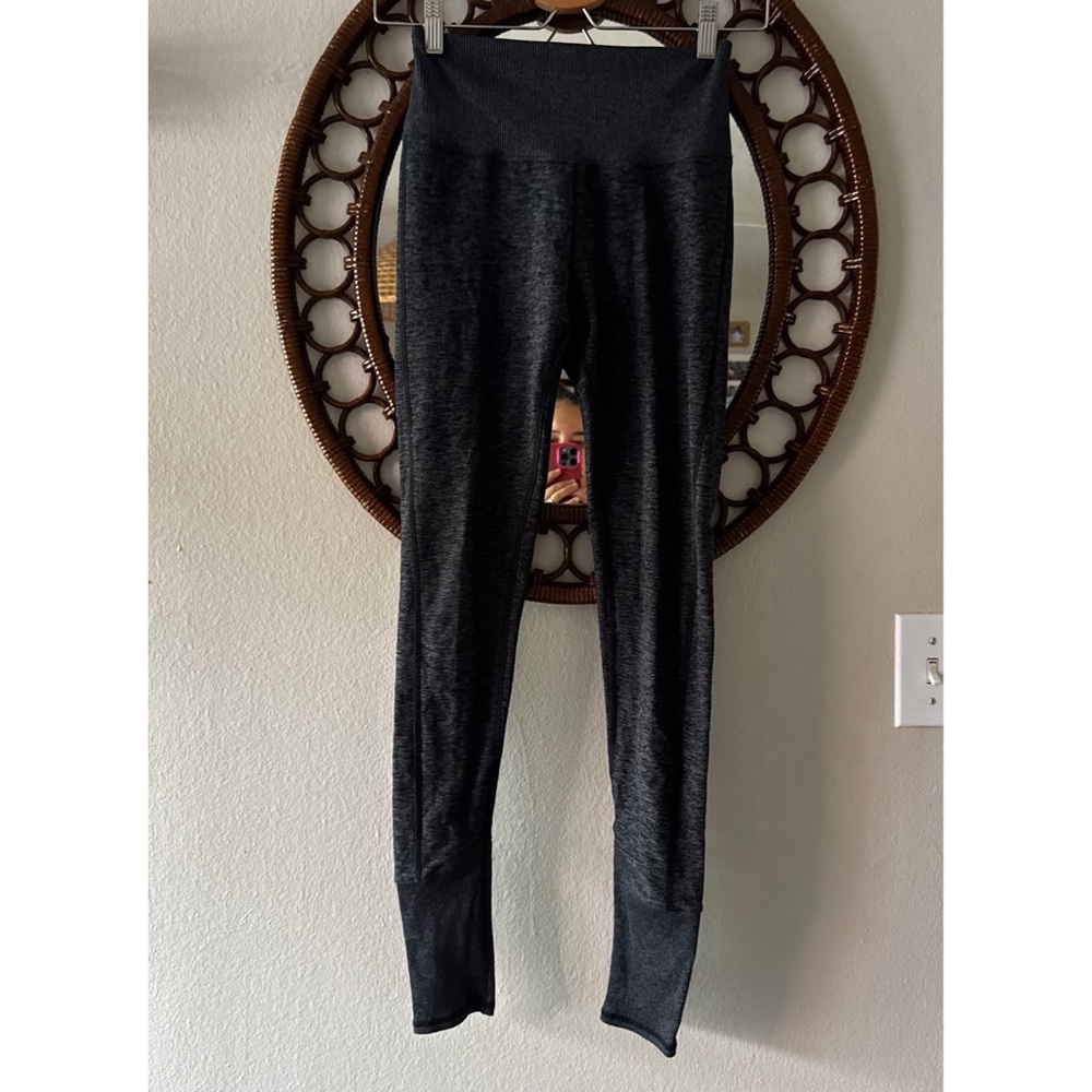 Alo Yoga high waist seamless leggings space dye size XS gray black